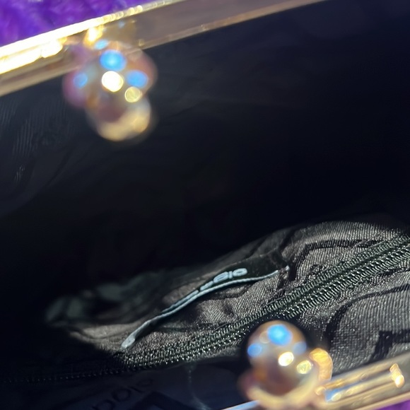 NWT Olga Berg Penny Feathered Frame Purple Bag - Picture 7 of 9